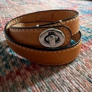 COPY - Coach leather turn lock bracelet